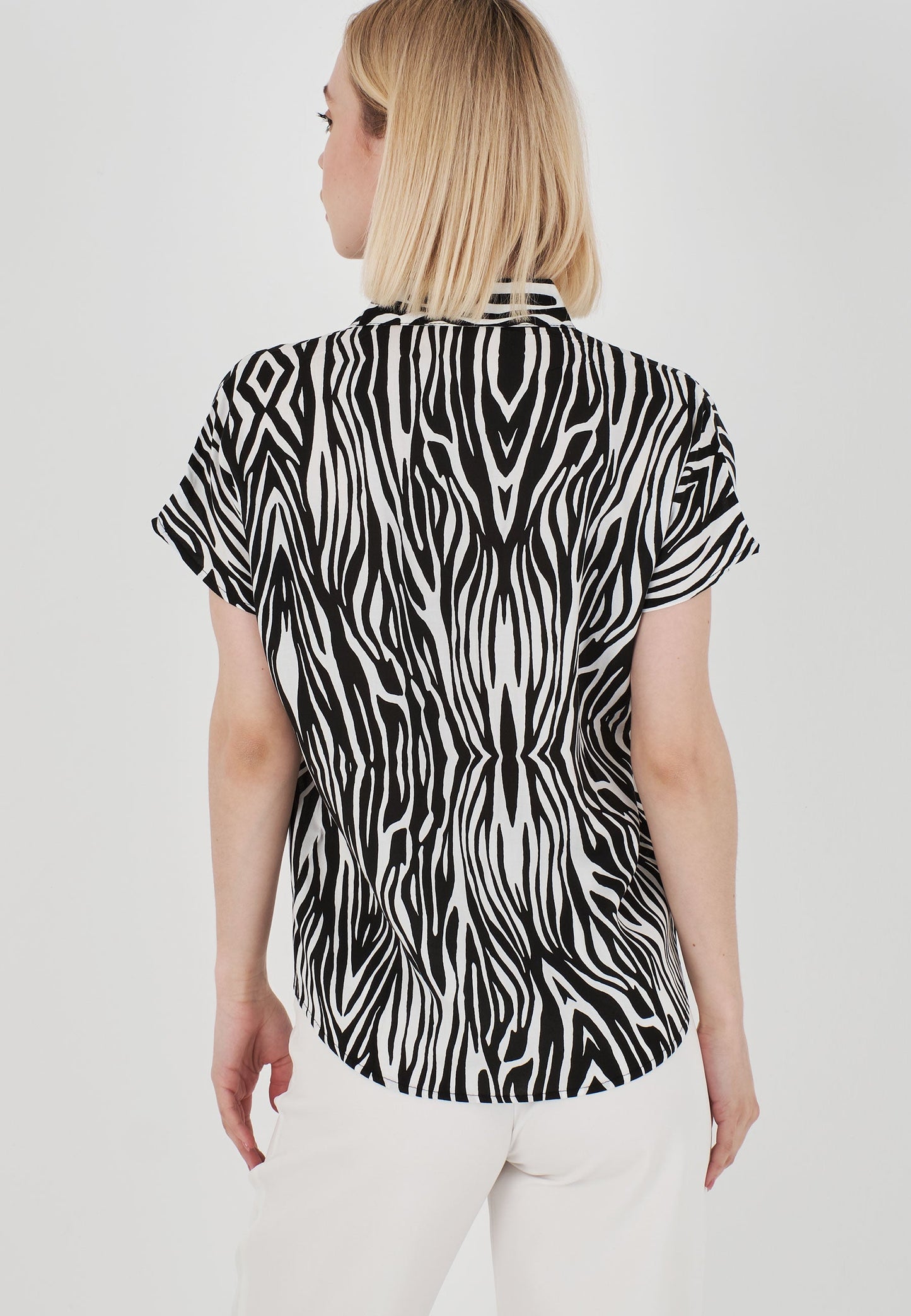 Short Sleeve Patterned Viscose Shirt