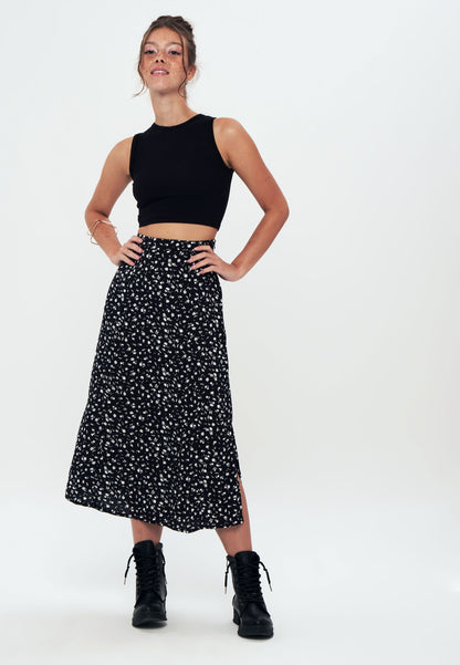 Herita Printed Long Slit Skirt Black floral