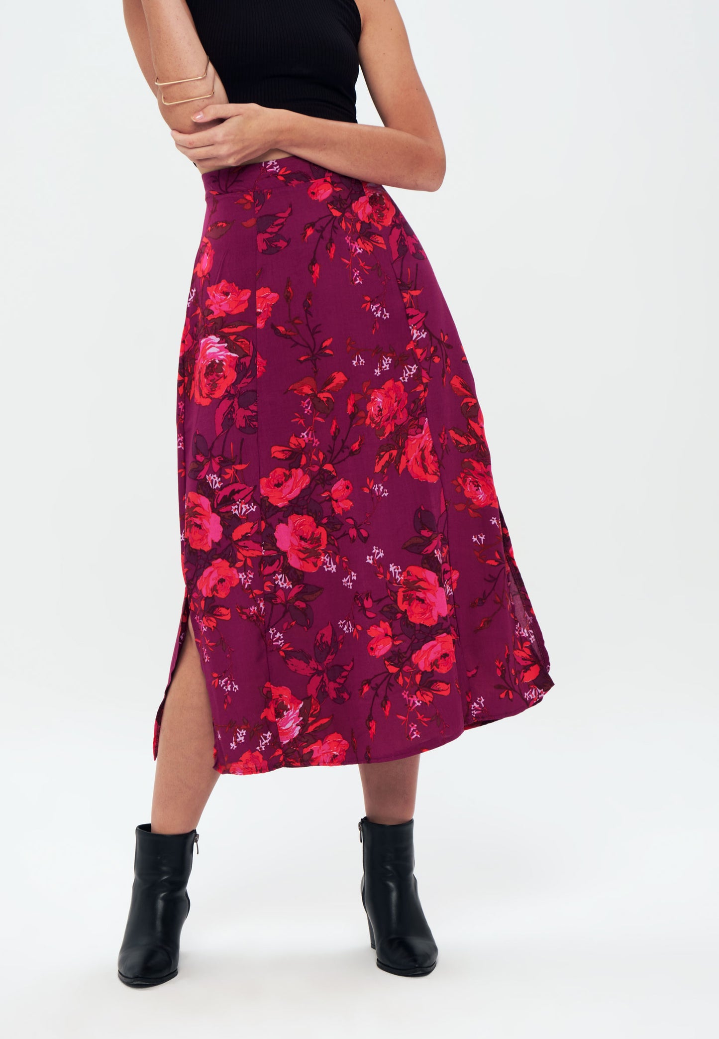 Herita Printed Long Slit Skirt Fuchsia floral