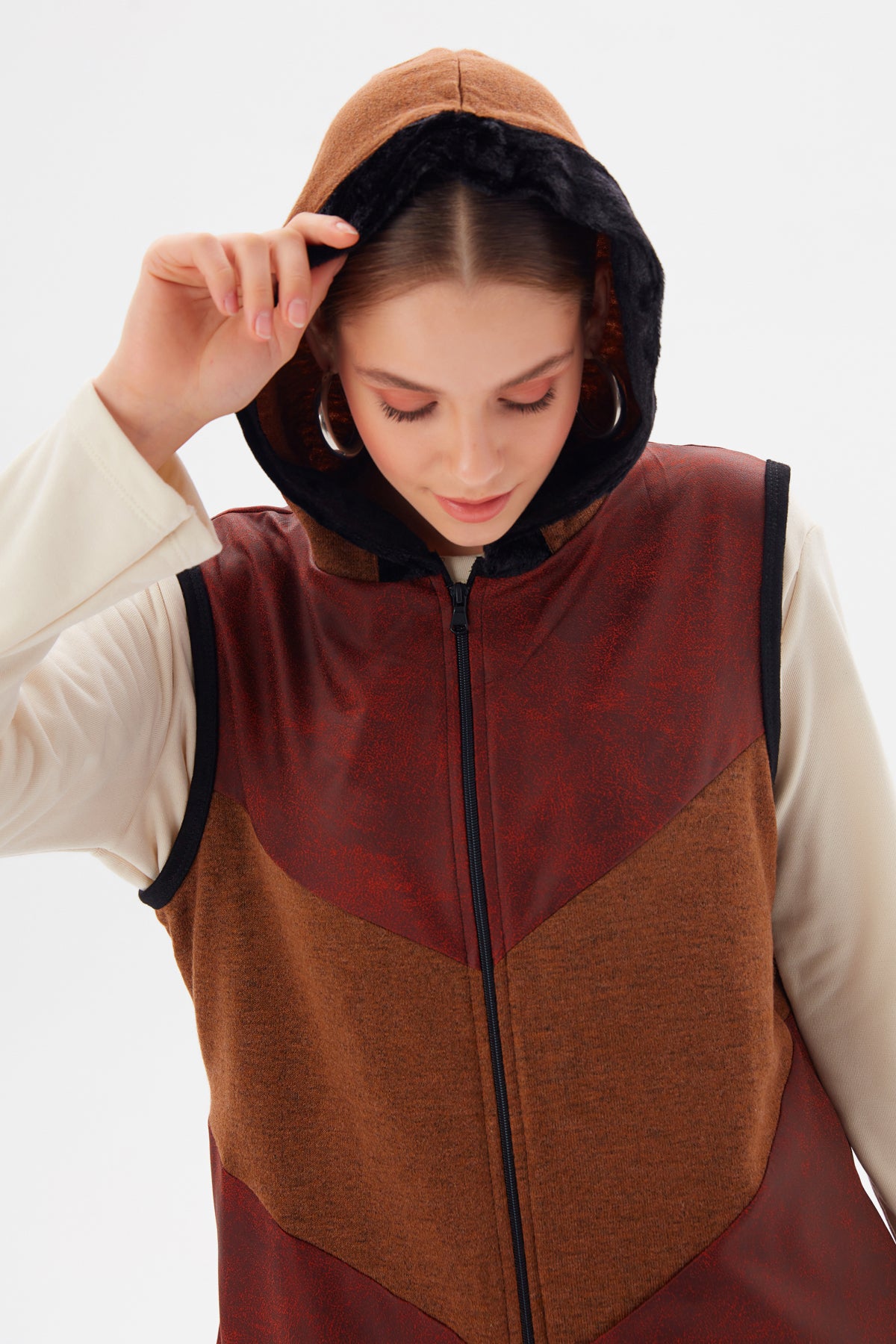 MUNI MUNI - Long Waistcoat - brown