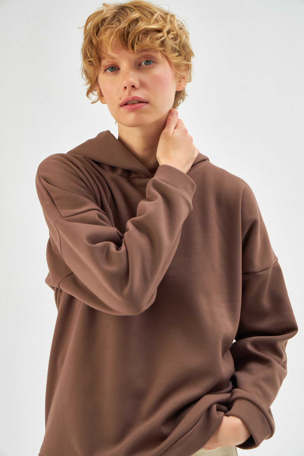 MUNI MUNI - Oversize Hoodie - brown