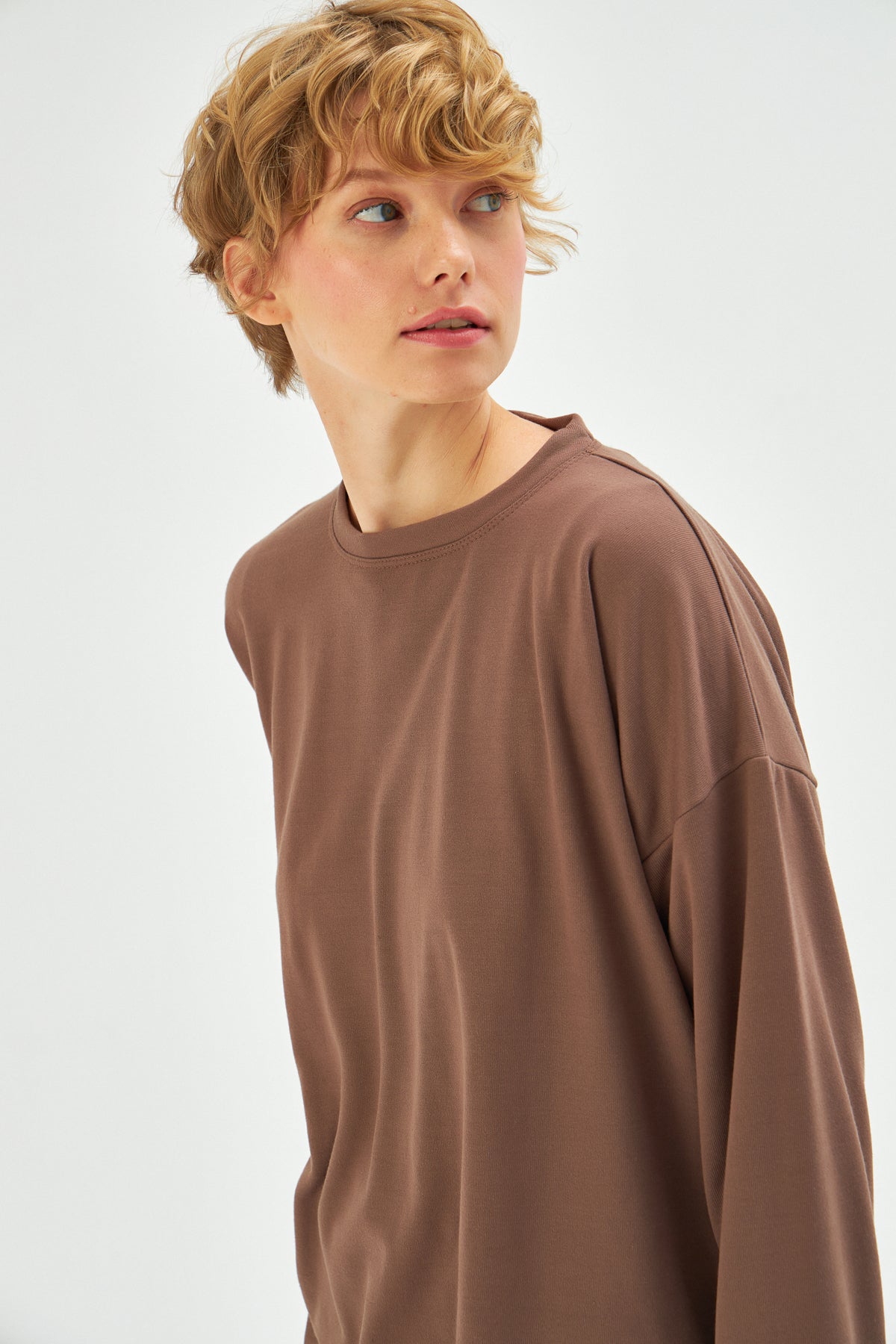 MUNI MUNI - Oversize Sweatshirt - brown