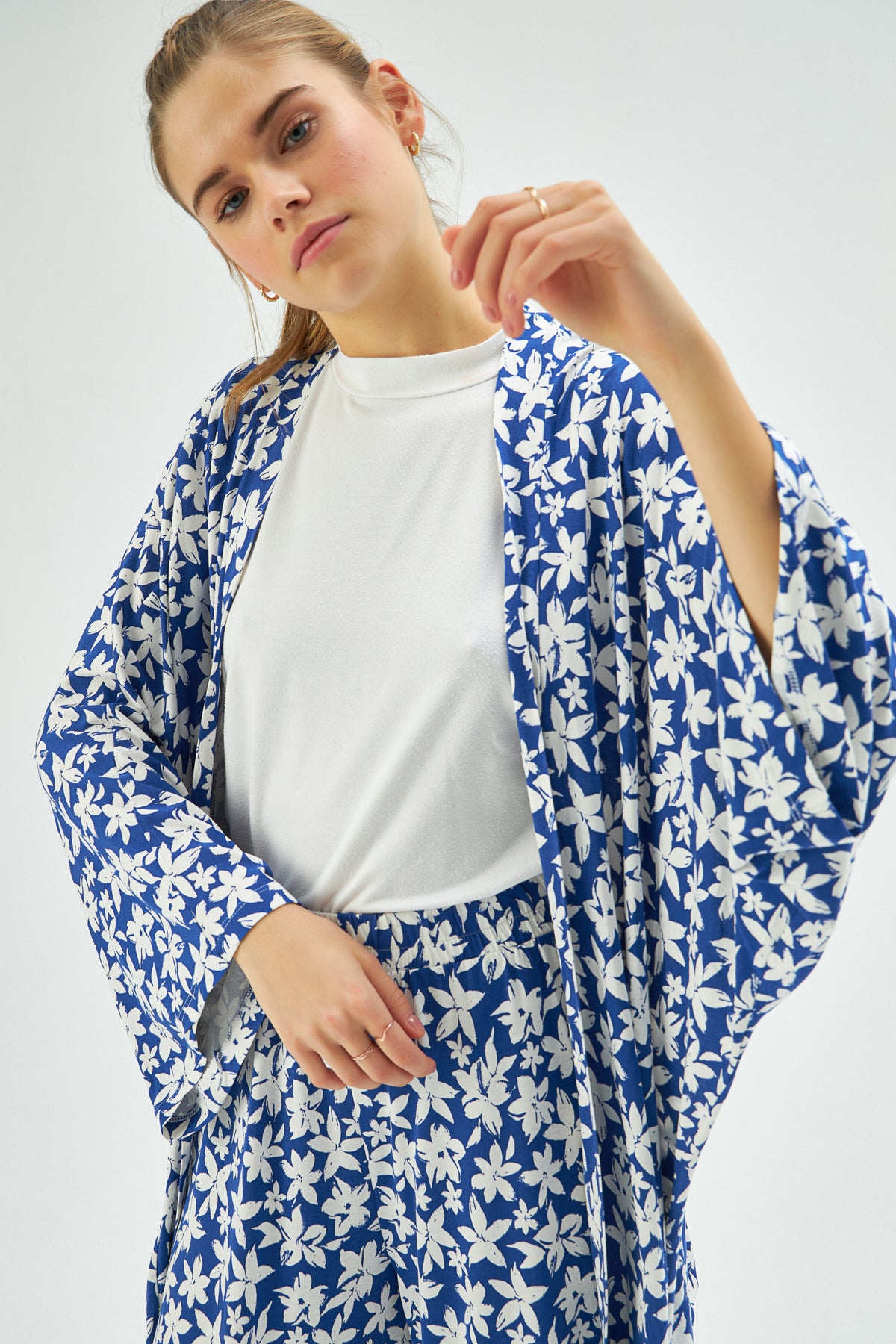 MUNI MUNI - Printed Kimono Top - blue