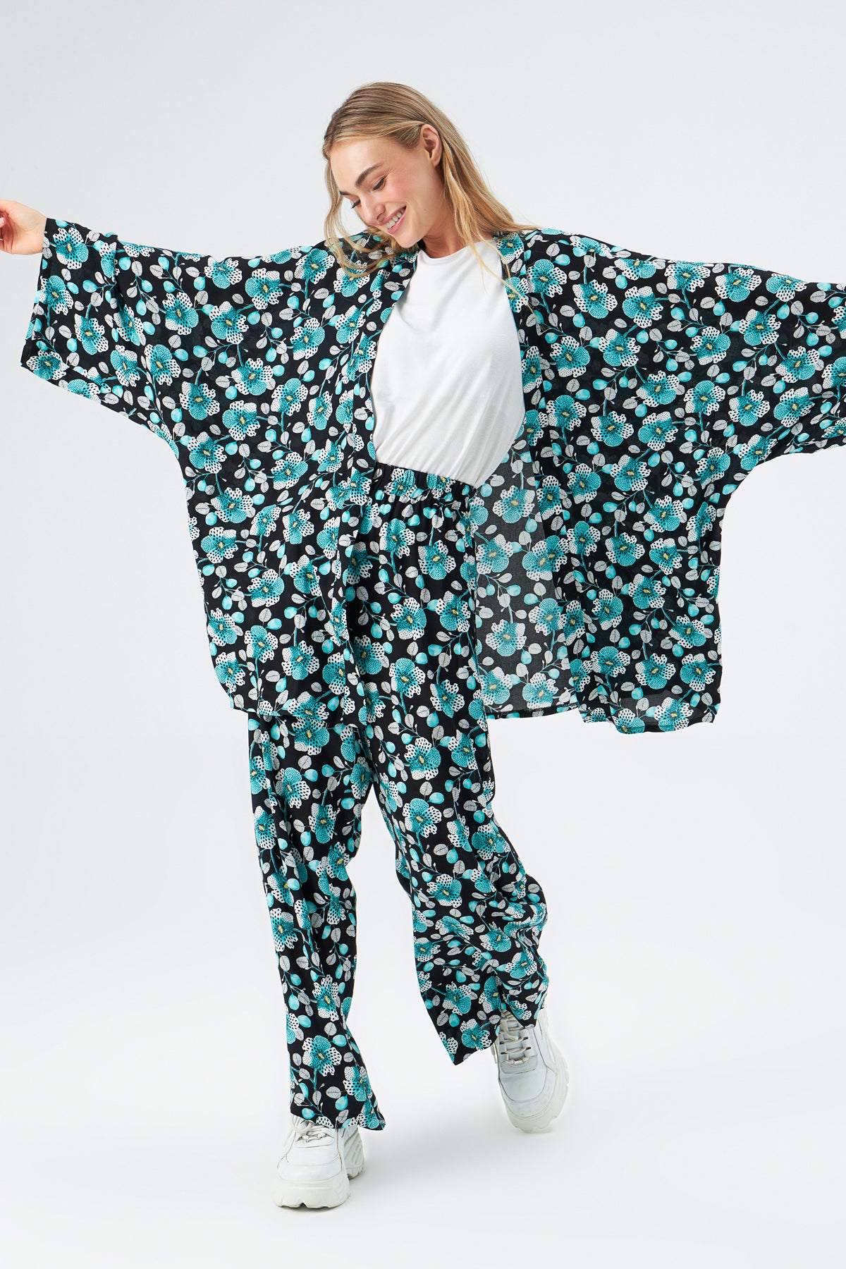 MUNI MUNI - Printed Kimono Top - turquoise