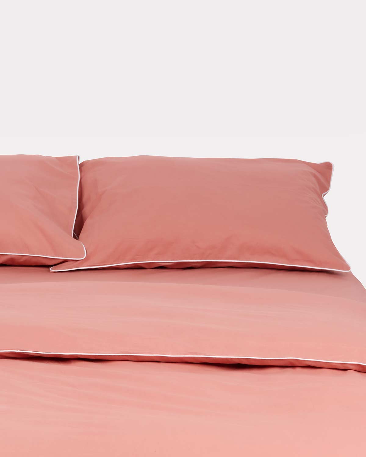 Classic Percale - Duvet Cover Set - Peach with White Piped Edge