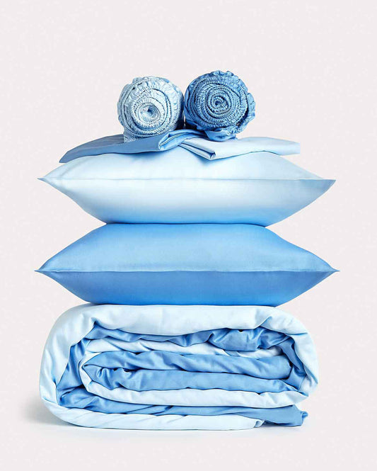 Reversible Sateen Bedding Set - Blue & Baby Blue